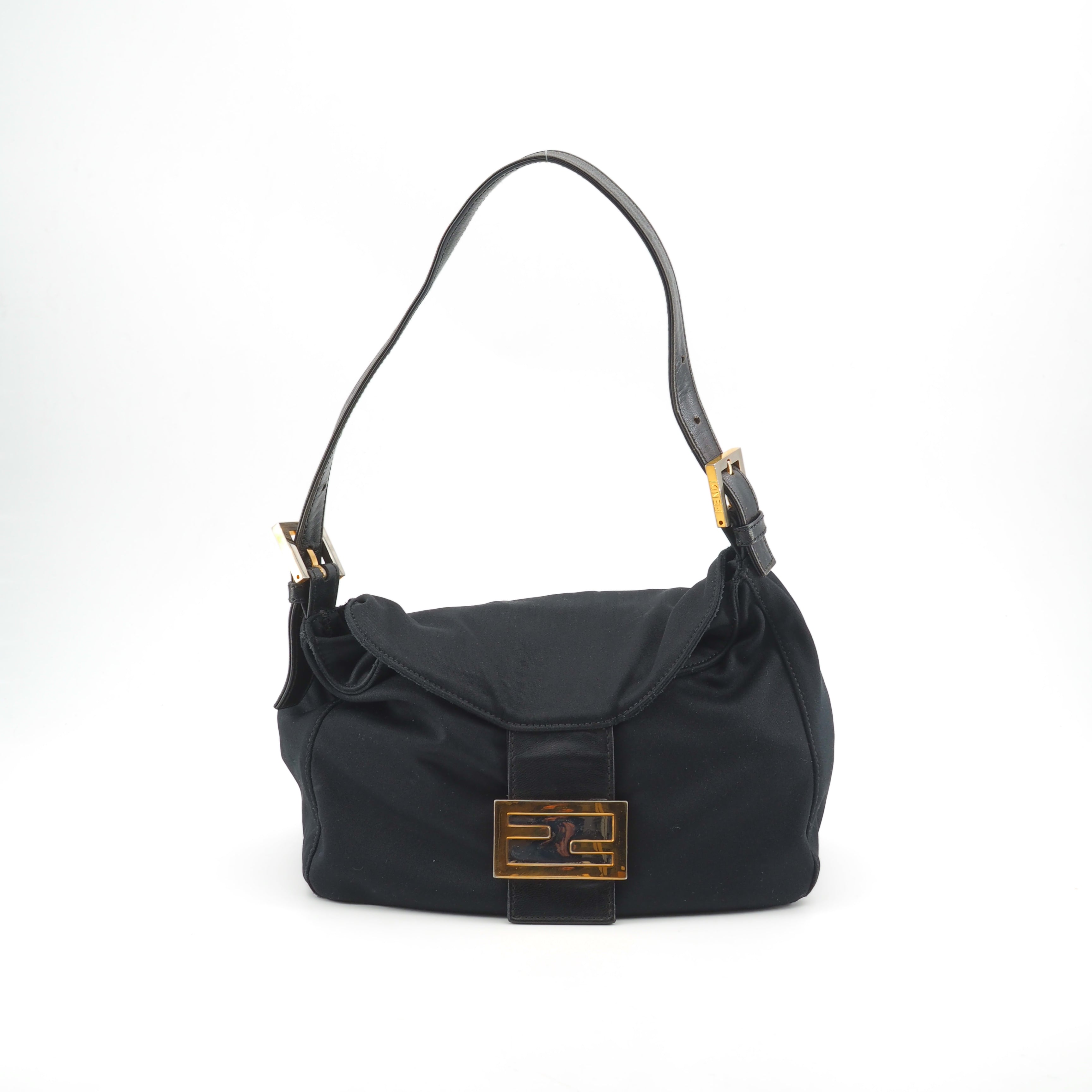 Fendi Shoulder bag black nylon Shoulder bags FENDI Black Synthetic