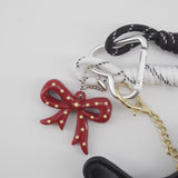 Charms chien noir