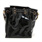Sac seau vintage Chanel Coco en cuir vinyle noir