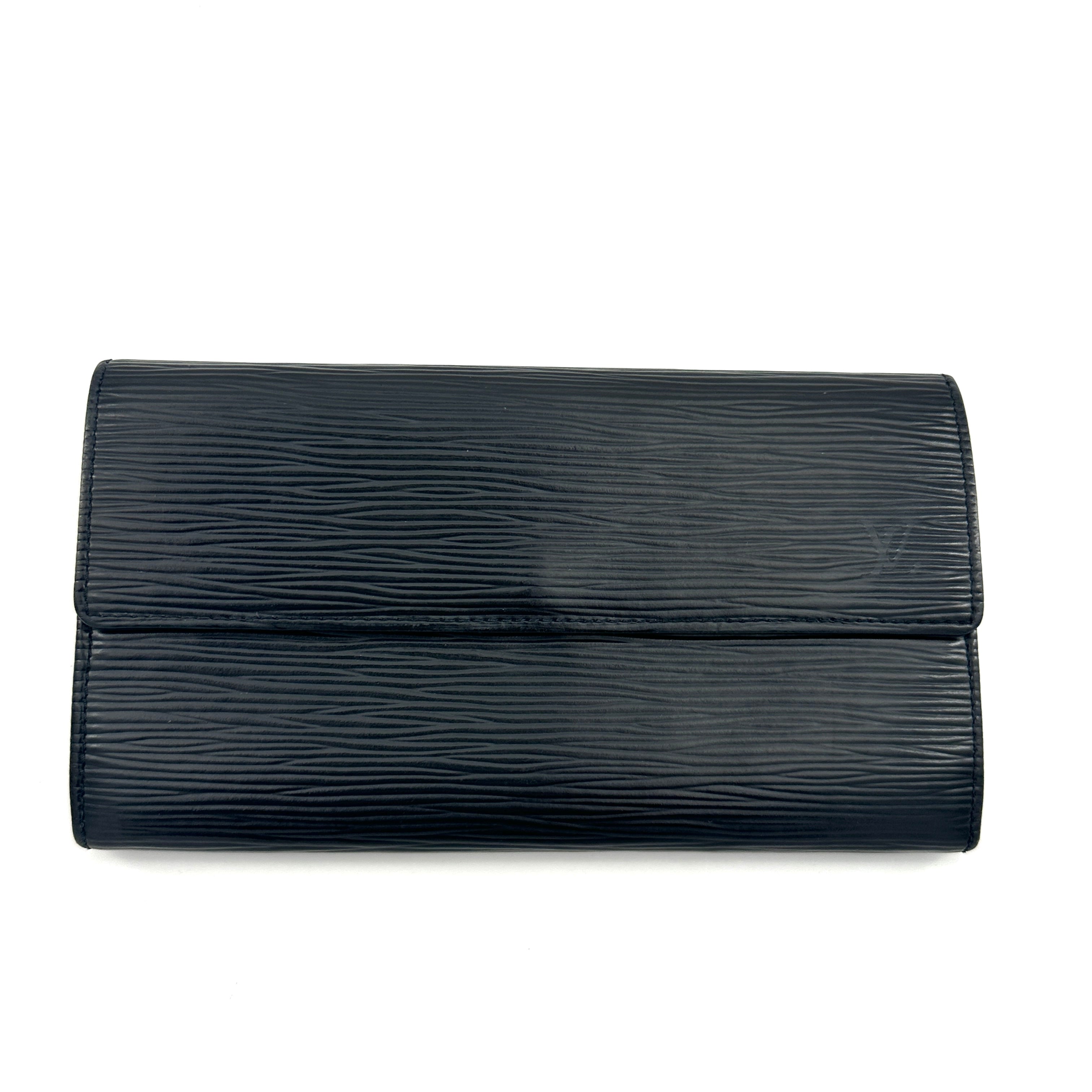 Louis Vuitton Epi Porte Monet Credit Wallet                              Wallets & cases                              [object Object] undefined undefined