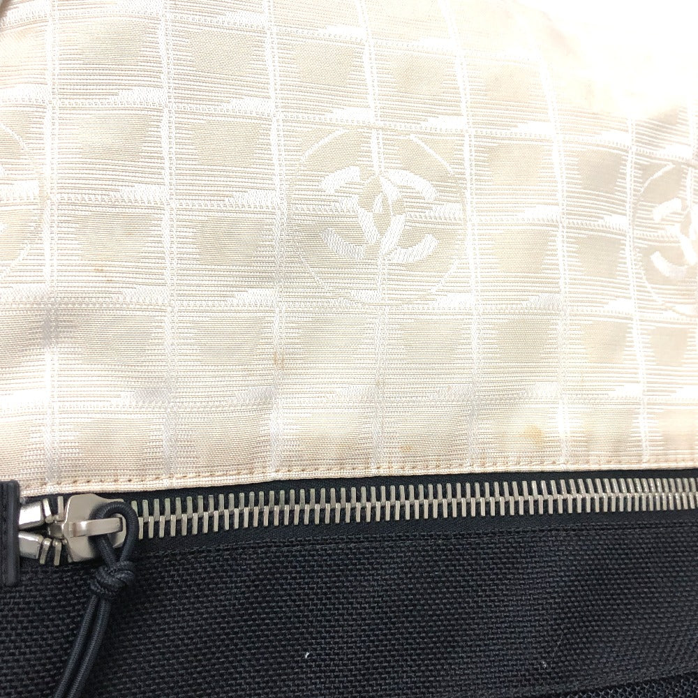 Sac épaule vintage Chanel Cc Coma Mark toile noir et blanc