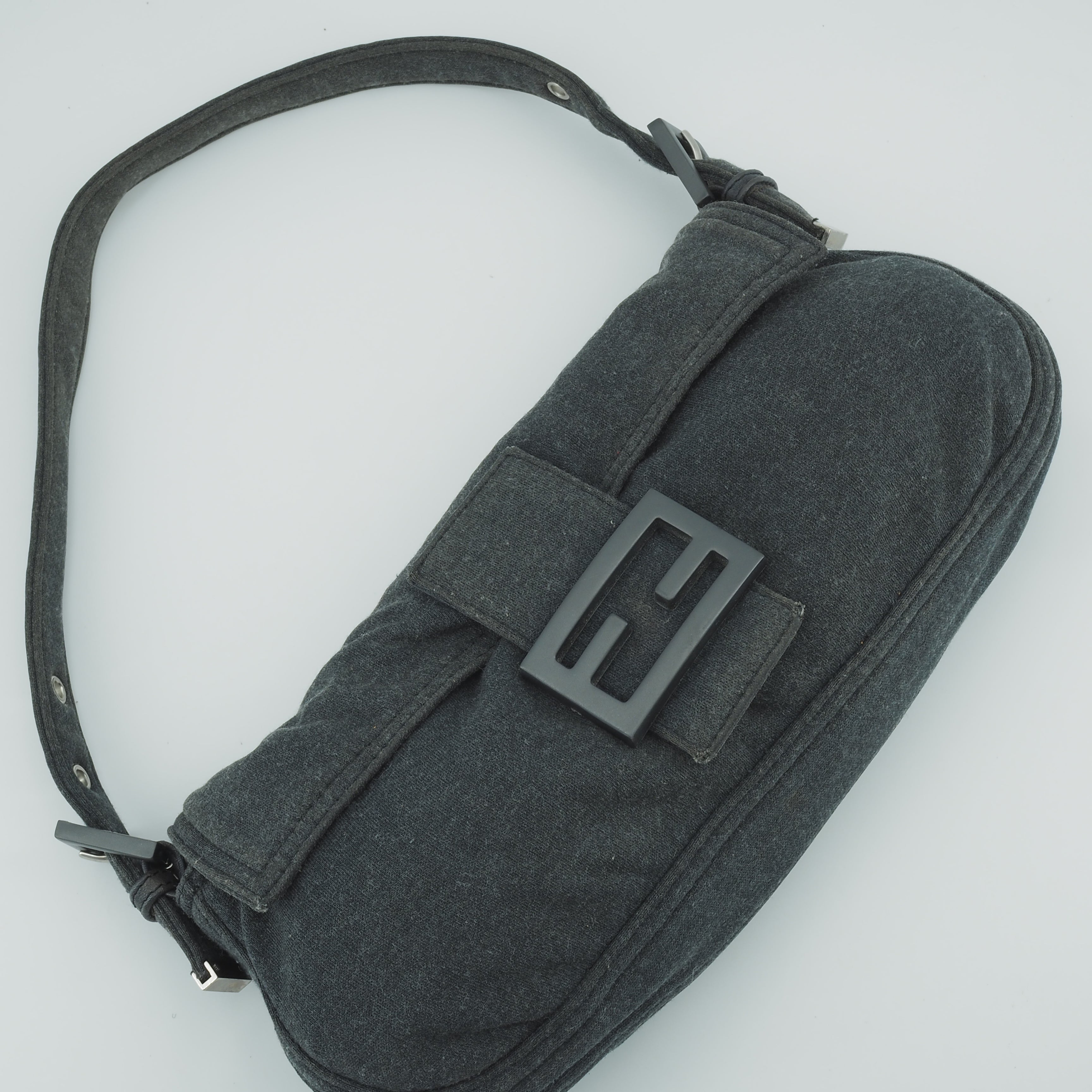 Fendi Baguette Grey Flannel Shoulder bags FENDI Grey Cotton, Wool