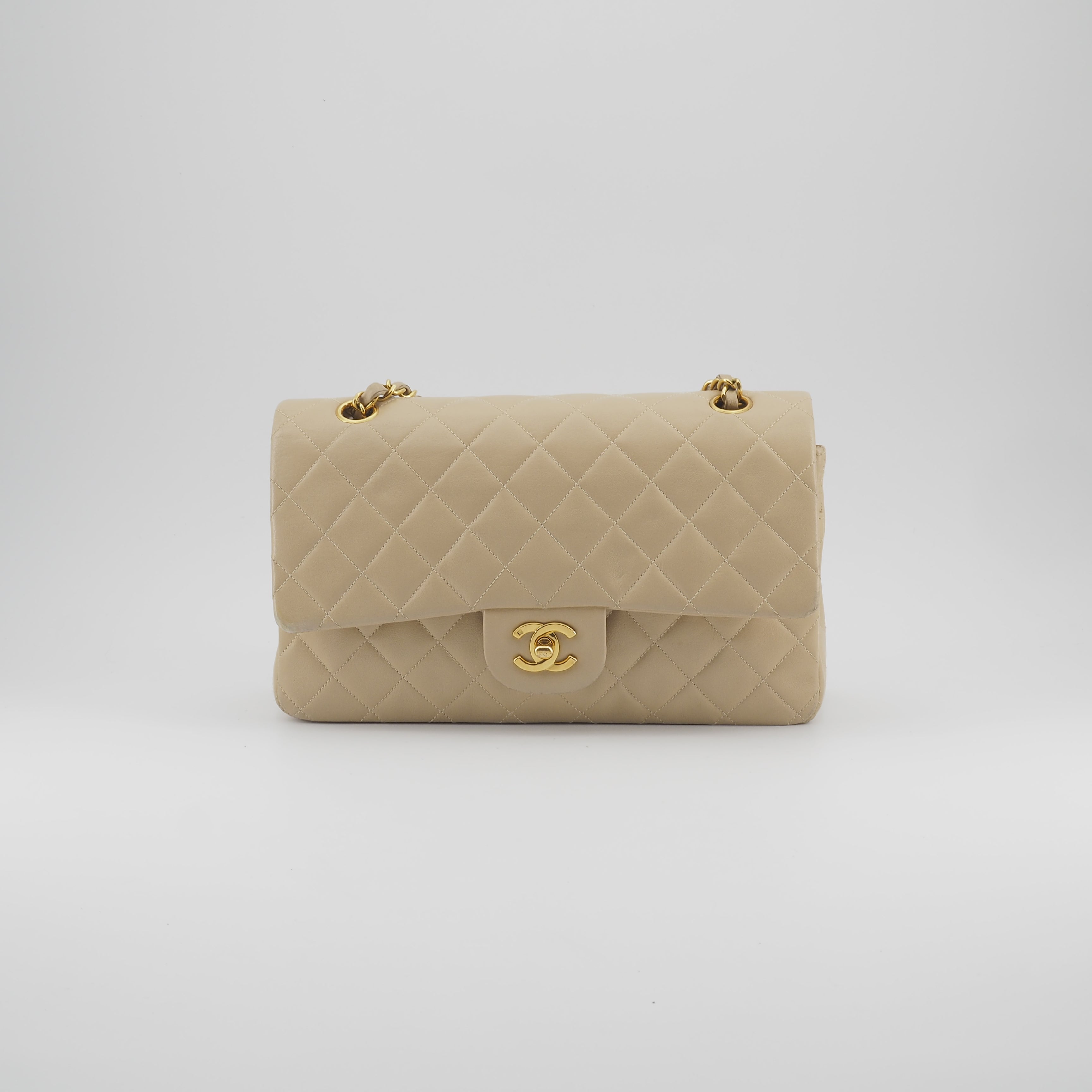 Timeless 25 Beige Shoulder bags CHANEL Neutrals Leather