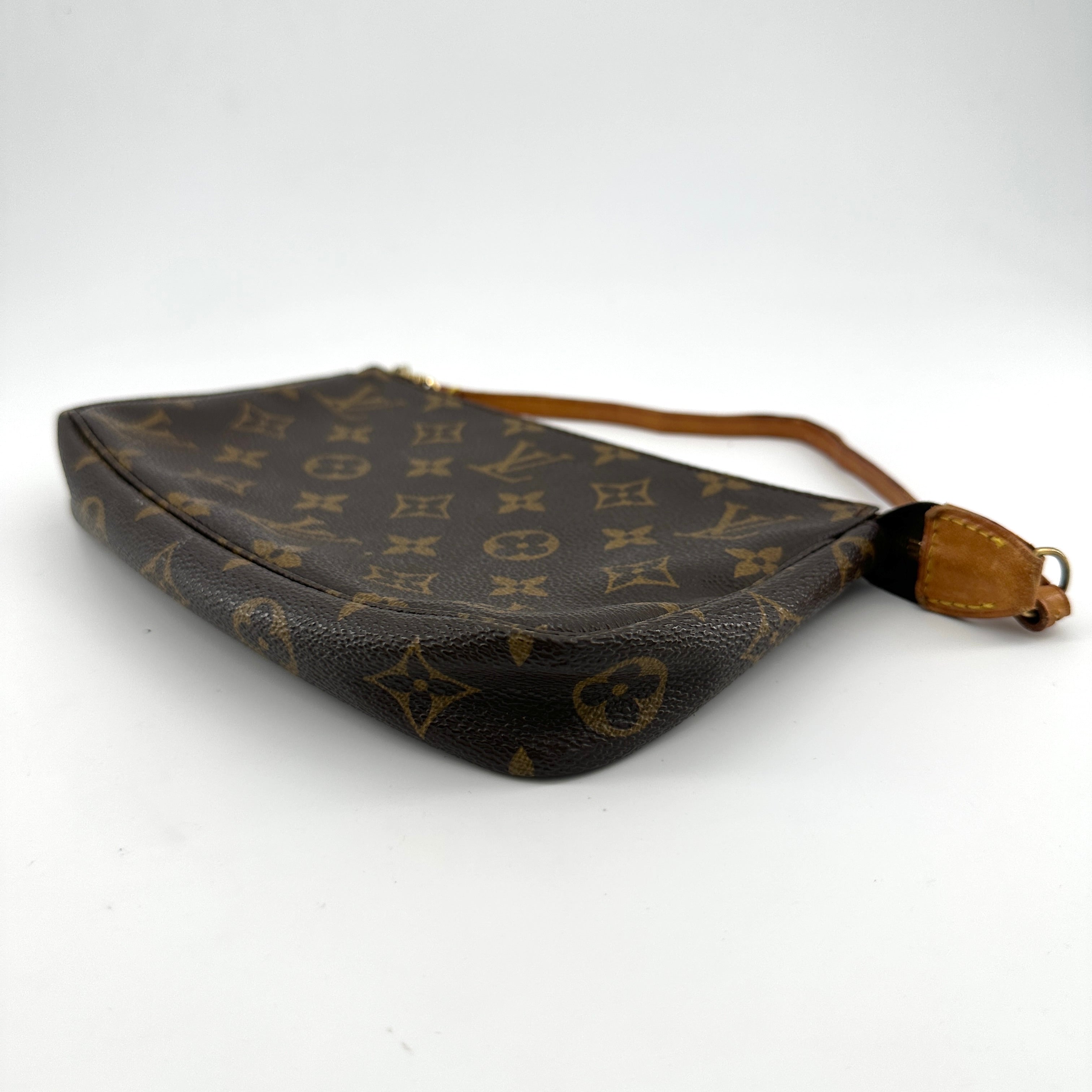 Louis Vuitton Monogram Pochette                             shoulder-bags                              [object Object] undefined undefined