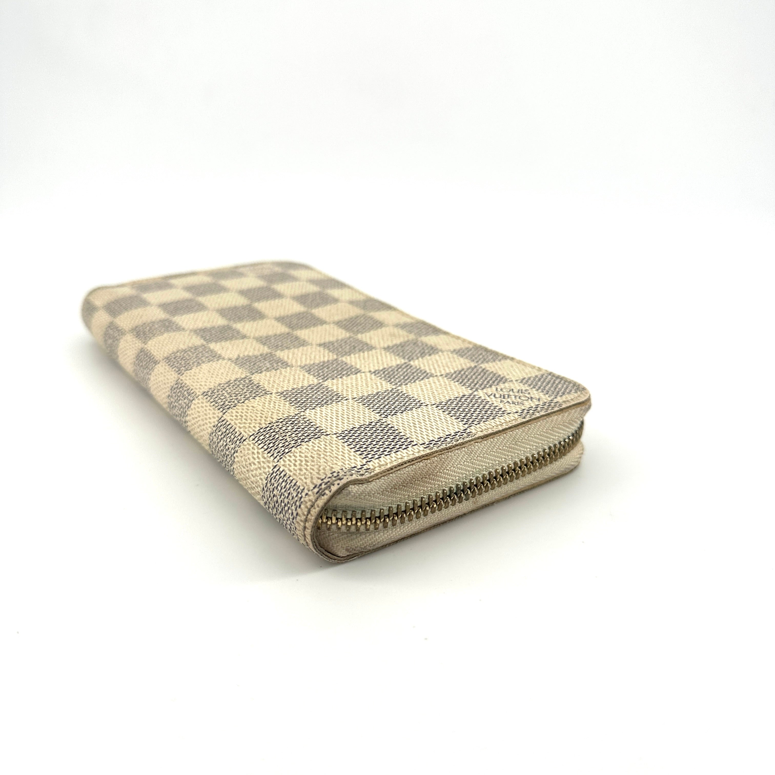 Louis Vuitton Damier Azur Zippy Wallet                              Wallets & cases                              [object Object] undefined undefined